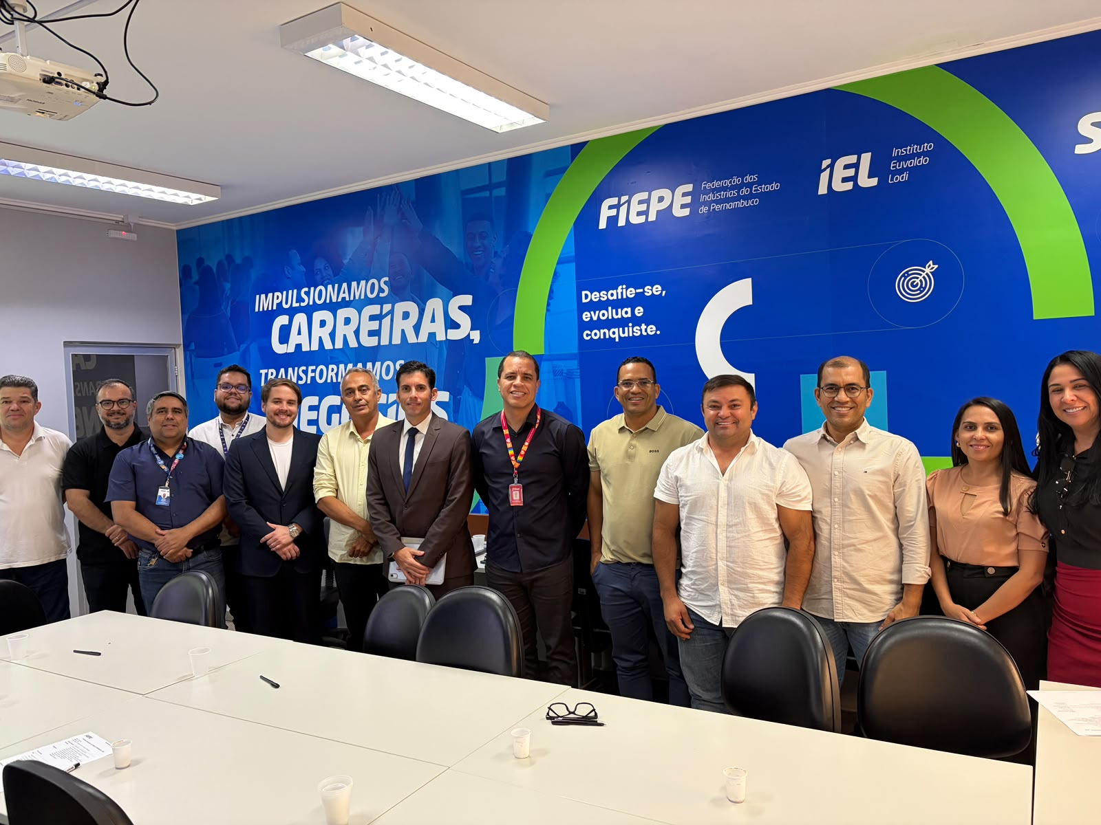 Conselho Empresarial da FIEPE debate ações para fortalecer competitividade do polo gesseiro do Araripe