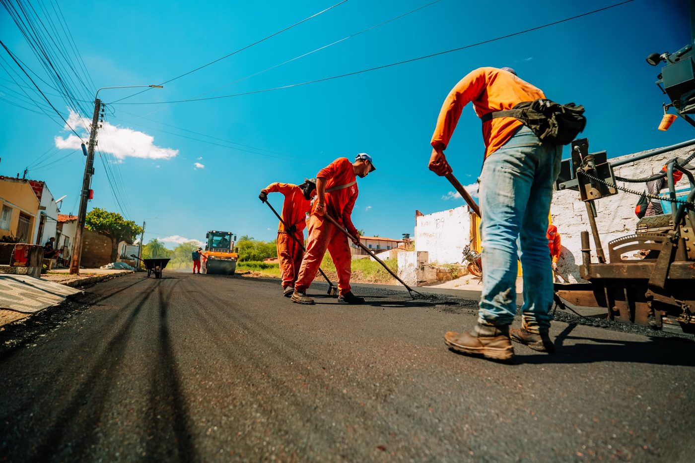 Bairro Zé Martins recebe Banho de Asfalto e ganha nova realidade em infraestrutura