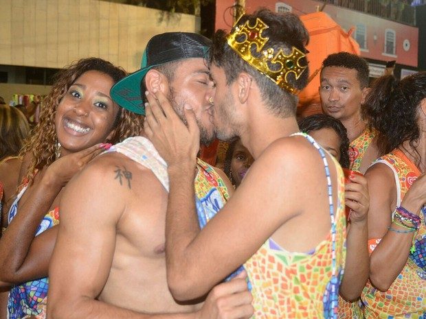 Carnaval 2026: 288 casos de ISTs em Salvador acendem alerta para saúde pública Salvador