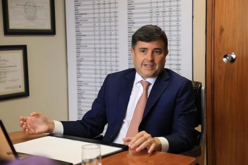 Eduardo da Fonte adia reunião do PP em Pernambuco e segue máxima de Marco Maciel: "Quem tem tempo, não tem pressa"