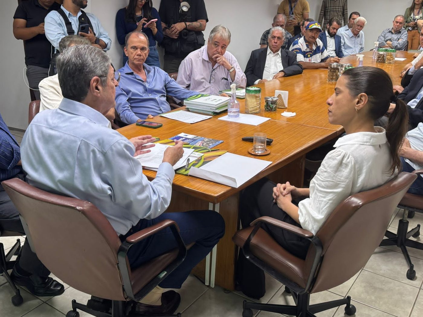 Governadora recebe canavieiros afetados pelo tarifaço e sinaliza apoio ao segmento