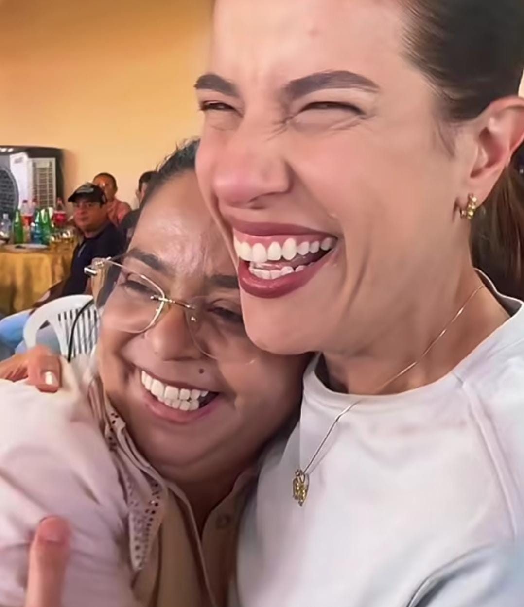Helbinha Rodrigues conquista curral de gado para Trindade com apoio de Raquel Lyra
