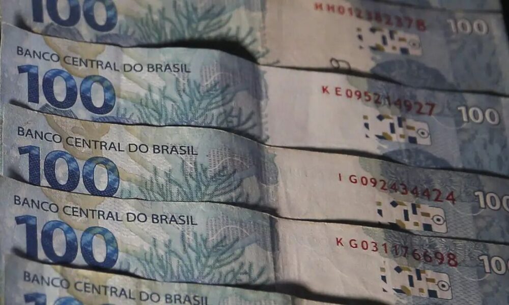 Inflação em Janeiro Aumenta 0,33% Com Combustíveis em Alta