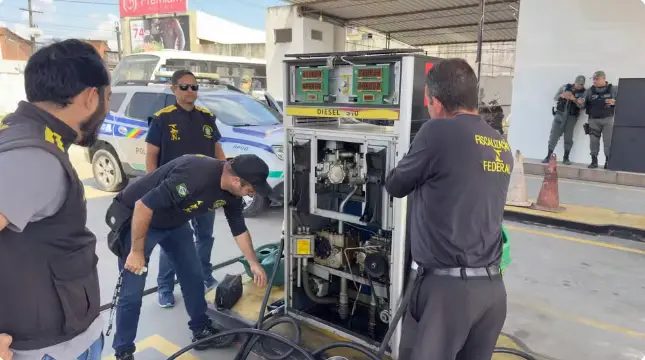Operação em Pernambuco revela irregularidades em quase metade das bombas de combustível em 60 postos