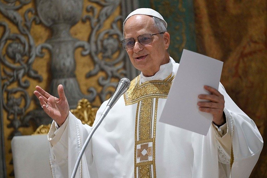 Papa Leão XIV Defende a Liberdade de Expressão e Pede a Libertação de Jornalistas Presos