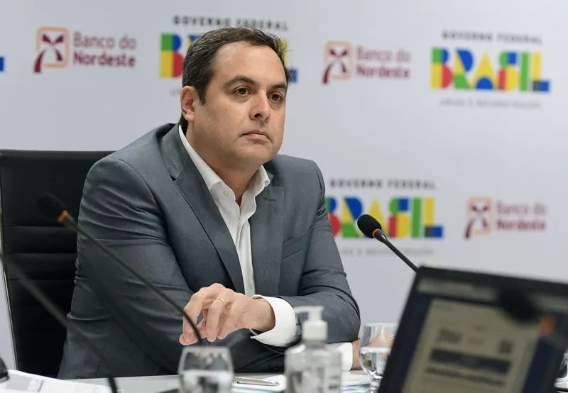 Paulo Câmara na Encruzilhada: Por Que o Ex-Governador Pode Deixar a Presidência do BNB?