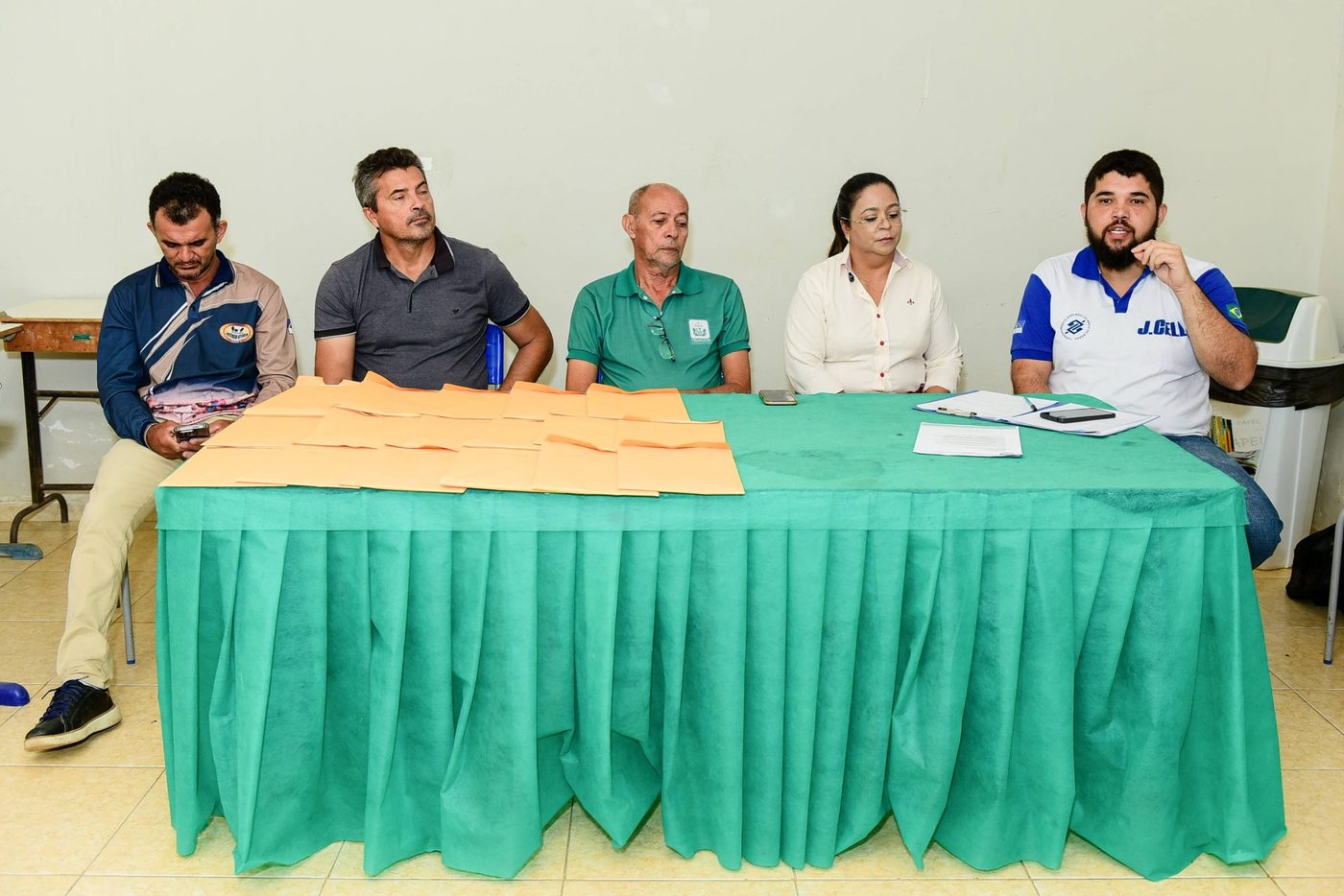 Prefeita Helbinha Rodrigues reforça compromisso com o campo em reunião com presidentes de associações rurais