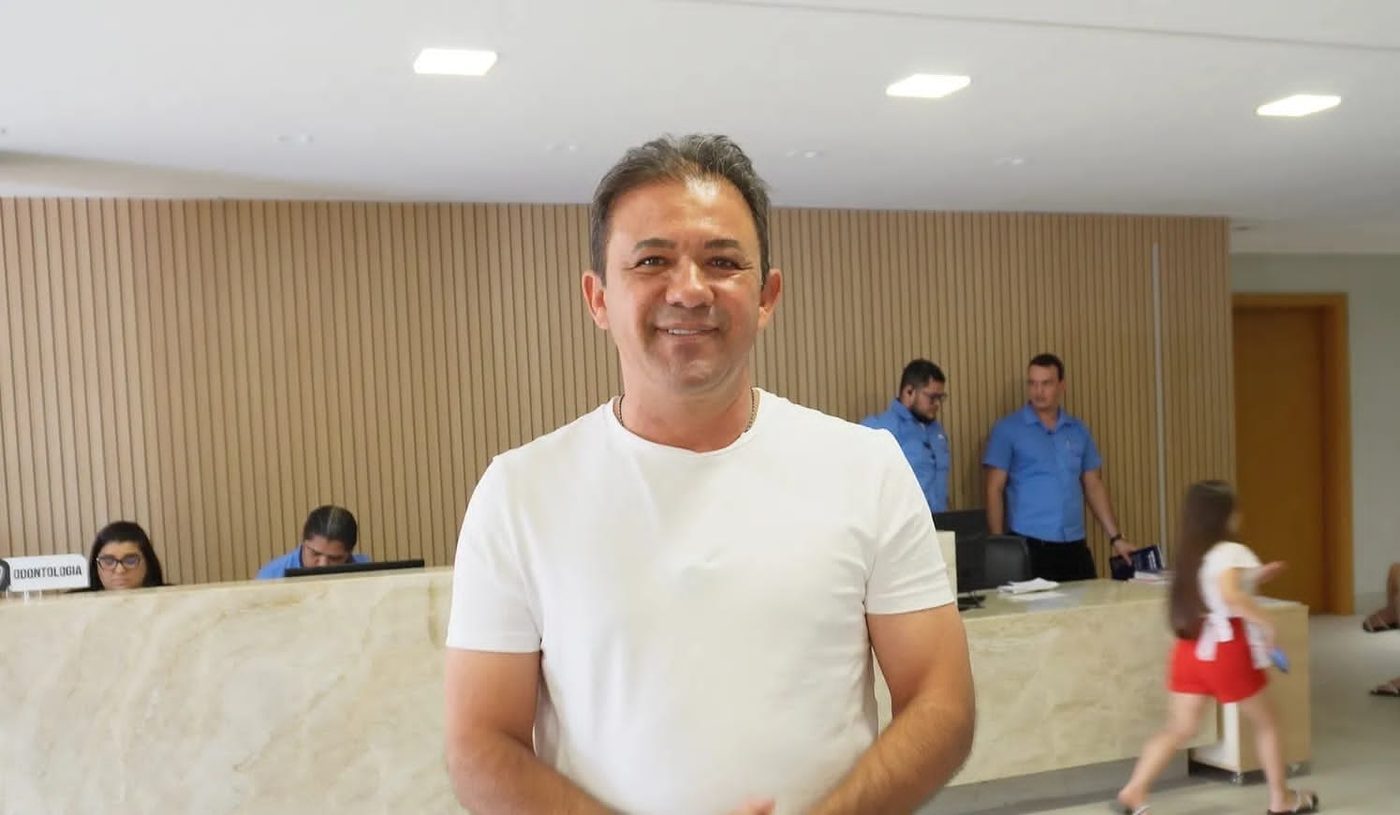 Prefeito Evilásio Mateus autoriza pagamento do 13º salário de forma escalonada por mês de aniversário