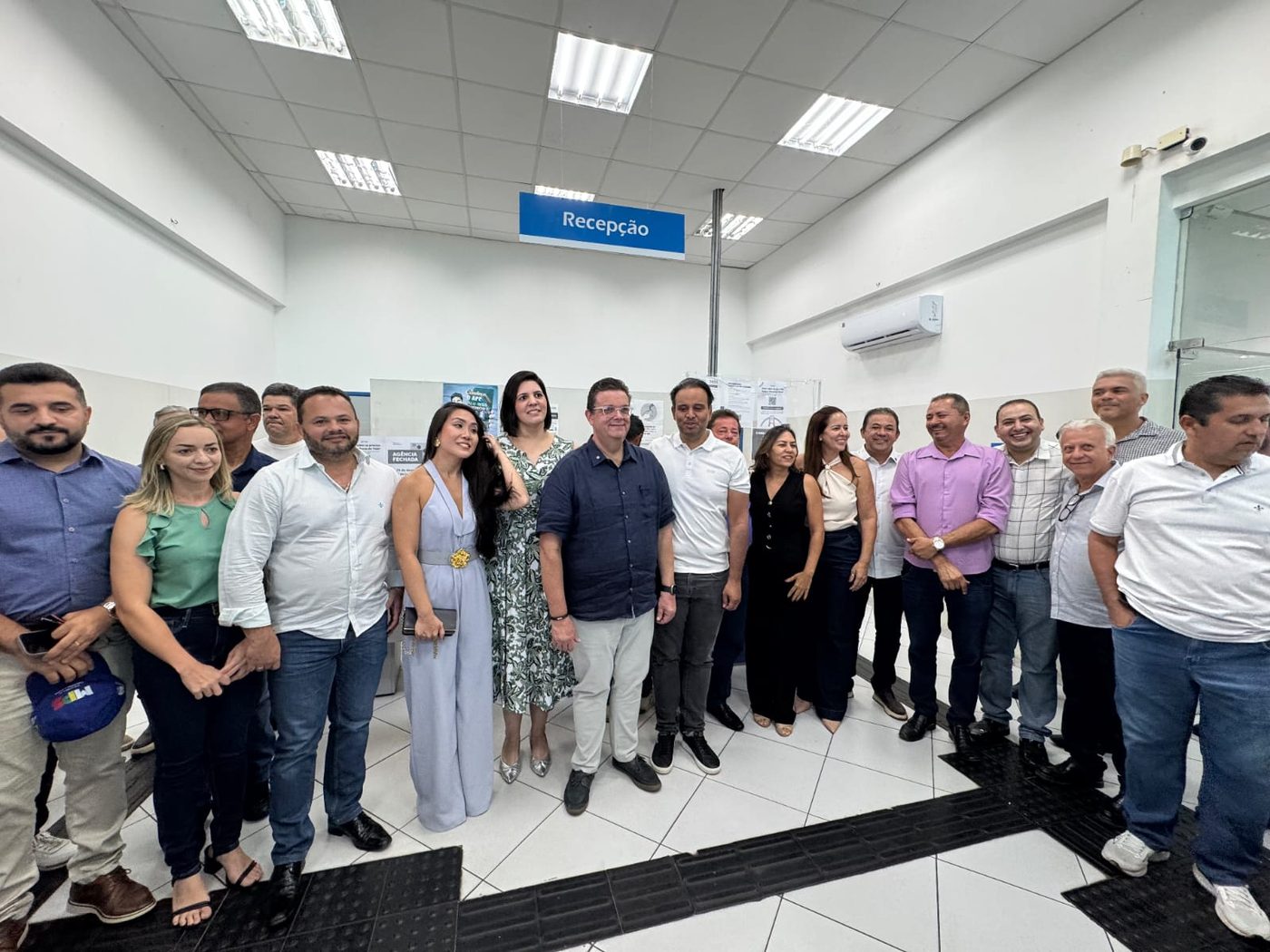 Prefeito Evilásio Mateus recebe ministro da Previdência Social e anuncia chegada de duas novas peritas para o INSS de Araripina