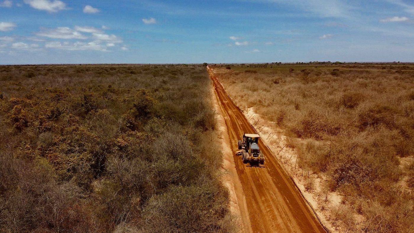 Prefeitura de Araripina vai recuperar mais de 1.000 km de estradas rurais até o fim do ano