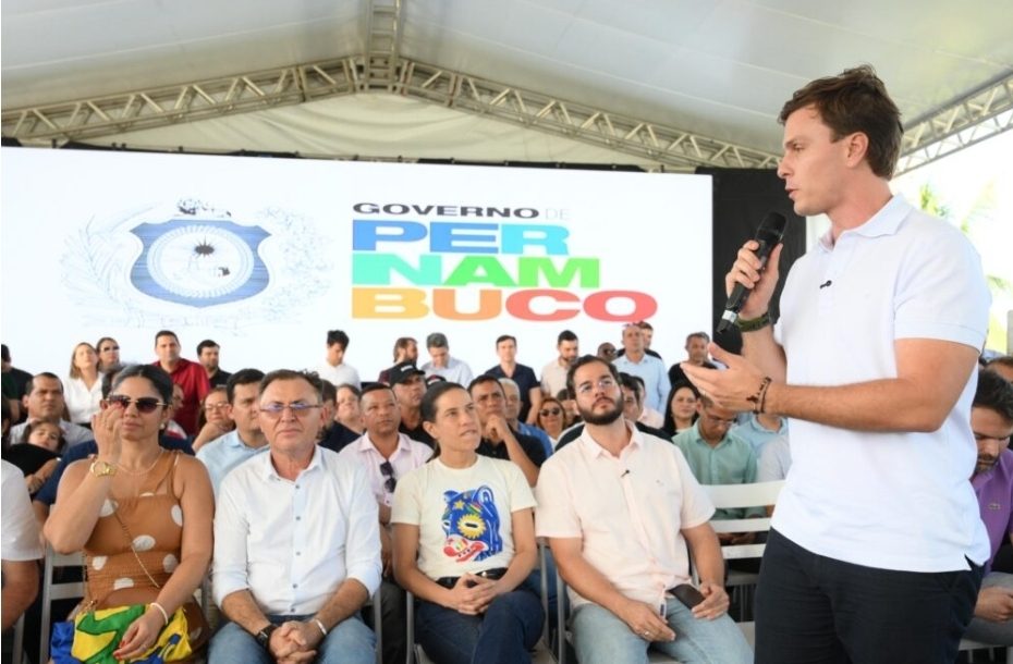 Raquel Lyra e Miguel Coelho acompanham entrega de obras e anunciam novos investimentos em Ferreiros