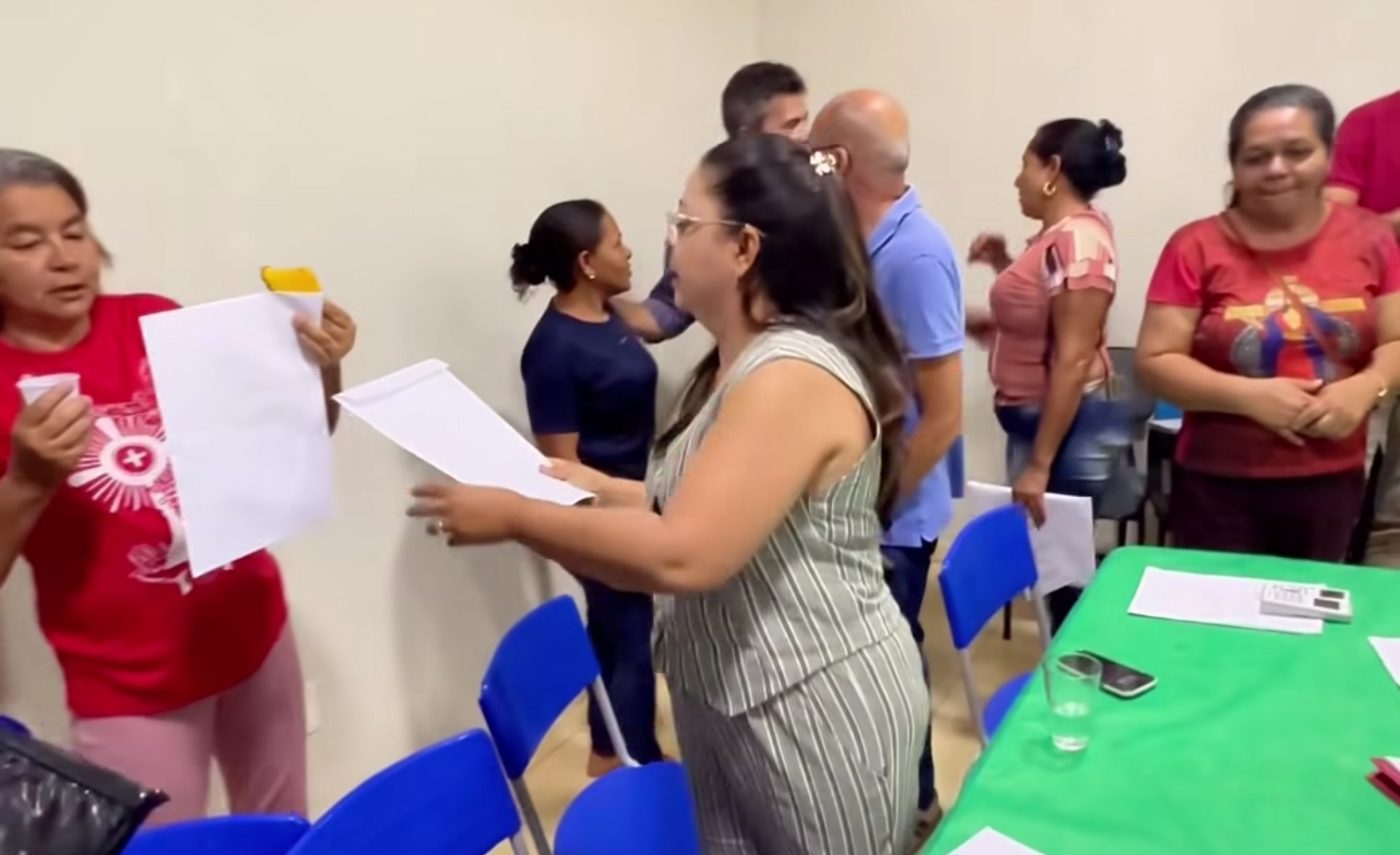 Reunião da prefeita Helbinha com às Associações Rurais de Trindade