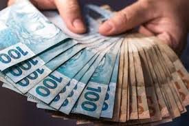 Total de empresas inadimplentes cresce 1,5 milhão em um ano no Brasil, aponta Serasa
