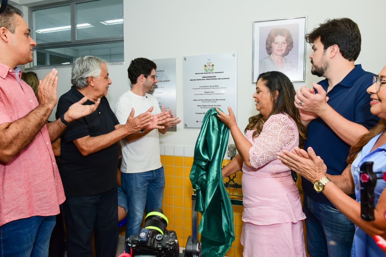 Trindade inaugura Creche Professora Eda Alencar e novo prédio da Escola Alice Lins