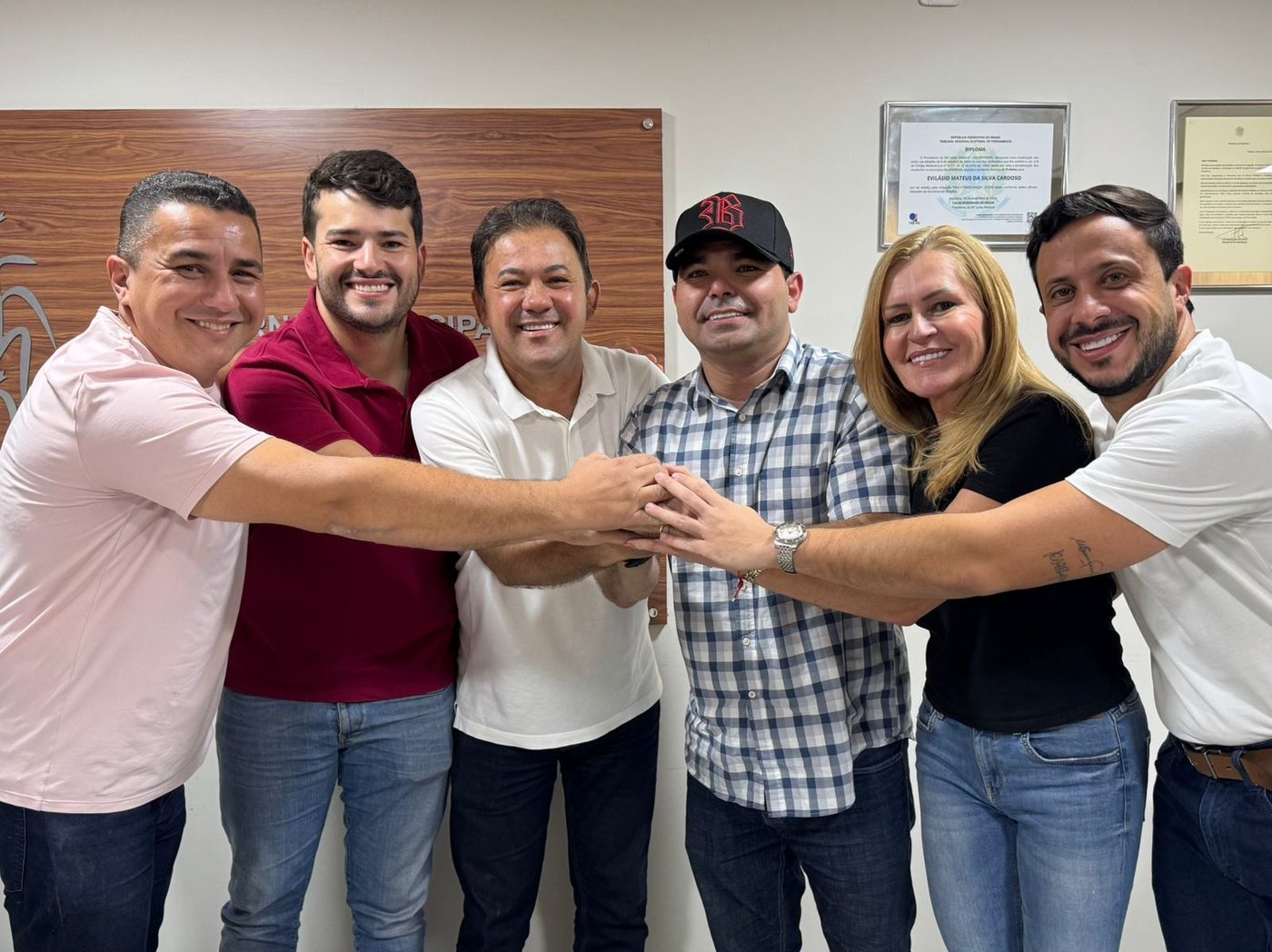 Vereador Rodrigo Cobrinha deixa oposição e anuncia apoio à gestão do prefeito Evilásio Mateus*