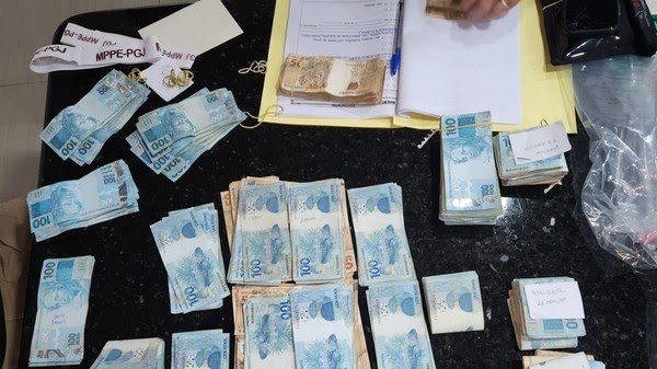 Vereadores, suplentes e candidatos são alvo de operação contra esquema de corrupção e fraude eleitoral no Agreste pernambucano
